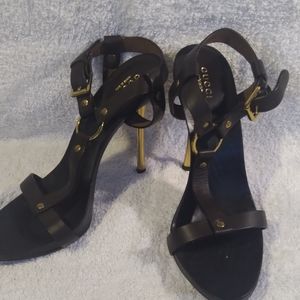 Size 8 gucci high heels with gold wraped heels